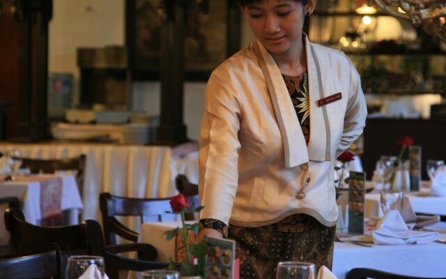 Kusuma Sahid Prince Hotel