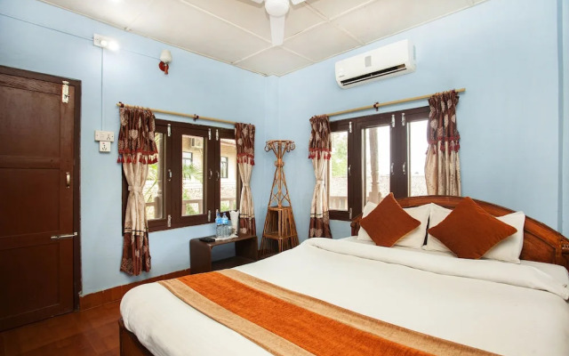 OYO 485 Hotel Holy Lodge Annexe