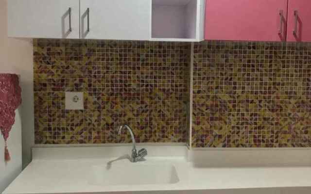 Apartment Light Signature Cawang by Eti