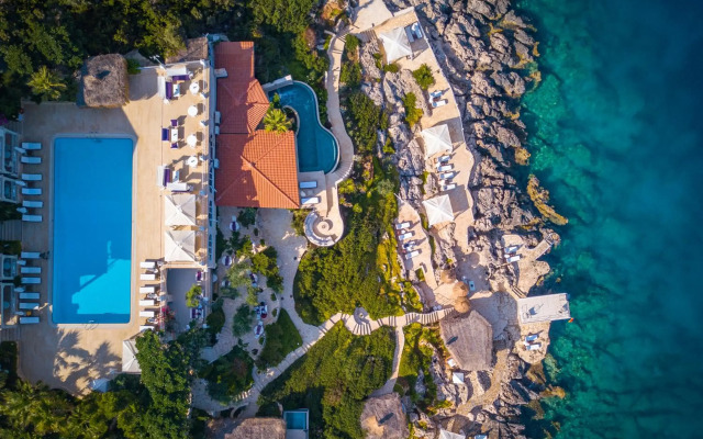 Lukka Exclusive Hotel - Adult Only +12