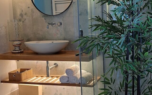 Verani Suites