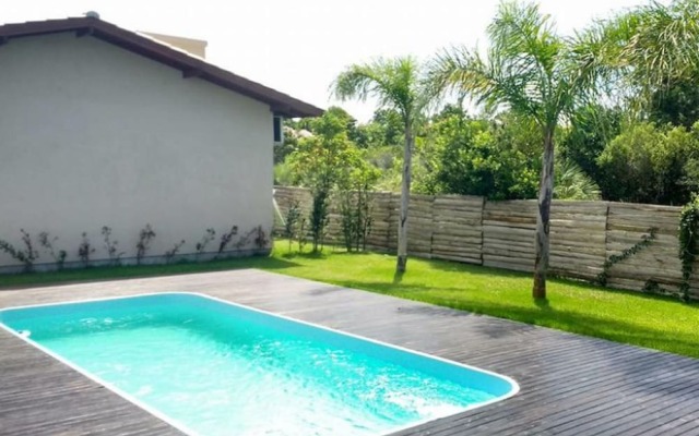 Innbox - Praia Do Rosa - Hostel