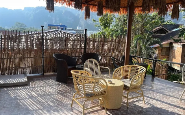 Summer Club and Hostel Ao Nang