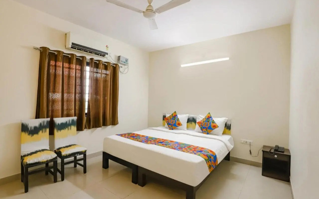 FabHotel SS House