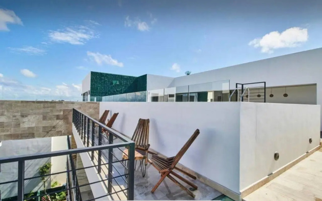 2 Bedroom apartment with 2 Pools, Wifi & GYM