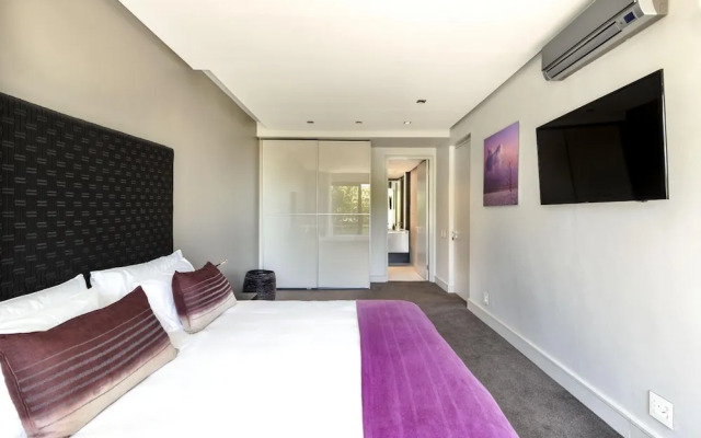 Amara Villa - Designer Villa With Solar Power