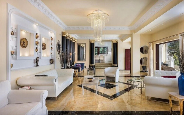 Peaceful Villa With Private Heated Pool Jacuzzi