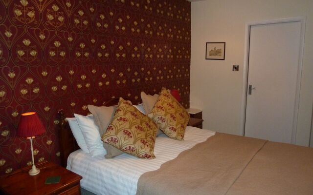 Blacksmiths Arms Inn