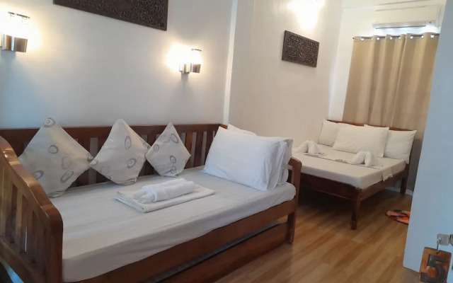 Marnin's Place Boracay