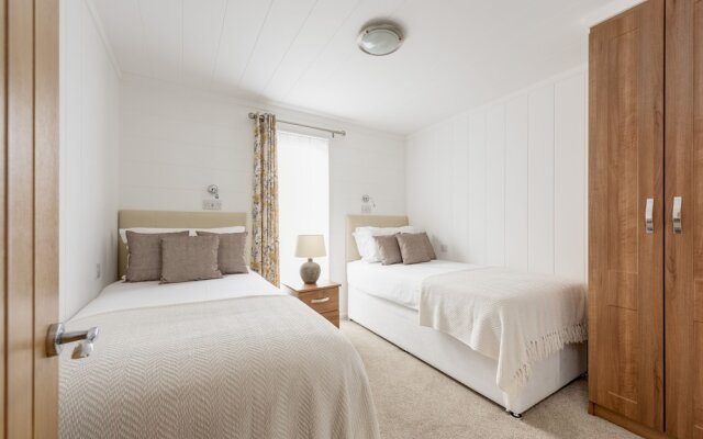 Hideaway Lodge