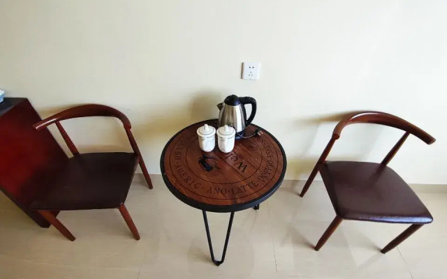 Yipin Holiday Hostel