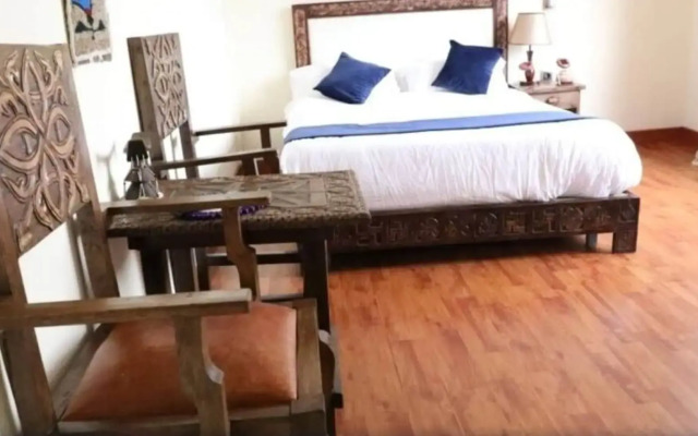 FikirandRay Lodge
