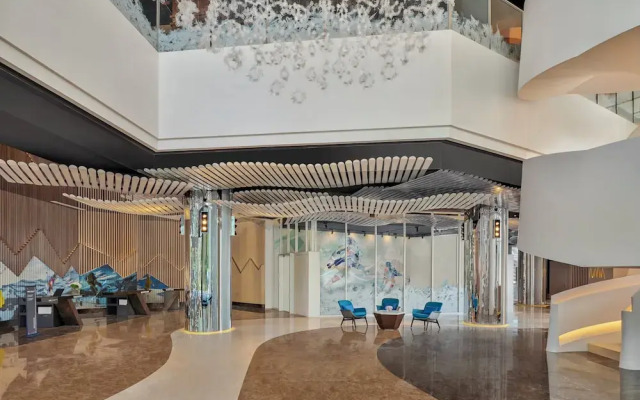Crowne Plaza Shanghai Snow World by IHG