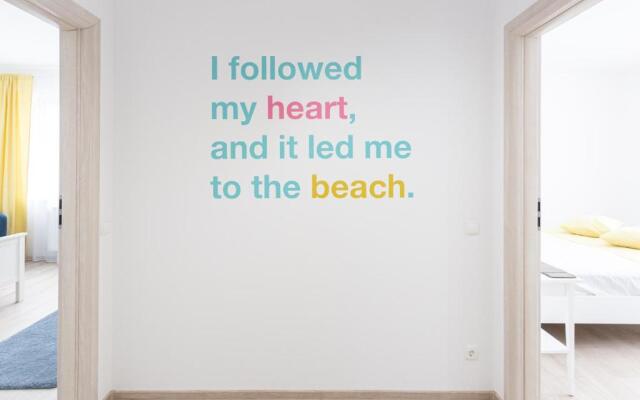 Sunny Olimp 3 ROOMS large apartment- by the sea