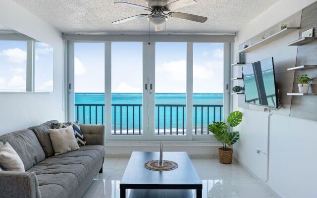 Navio Beach 2BDR Oceanfront Pool Parking