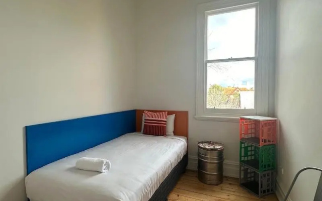ARK Apartments – Guest Rooms – Echuca