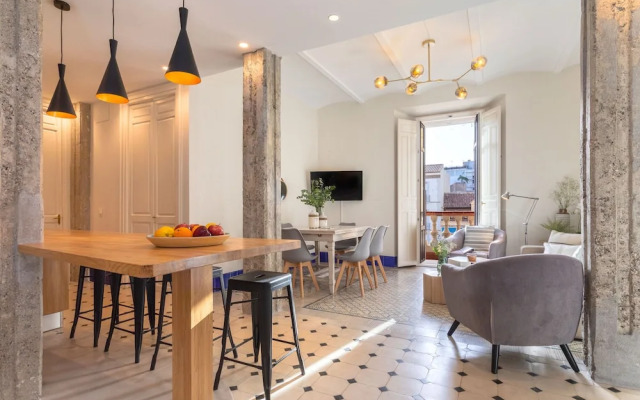 amazing apartment in malaga center. cervantes