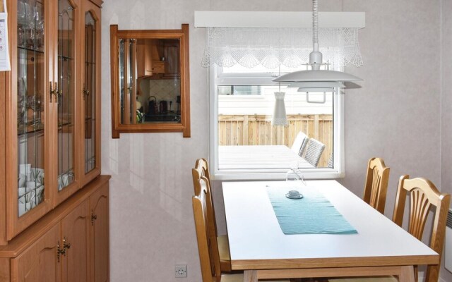 Beautiful Caravan in Beddingestrand With 2 Bedrooms