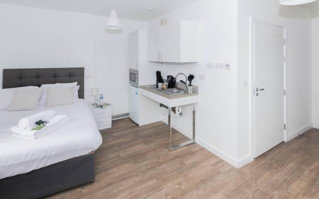 Modern Studio Apartment In The Heart Of Liverpool!