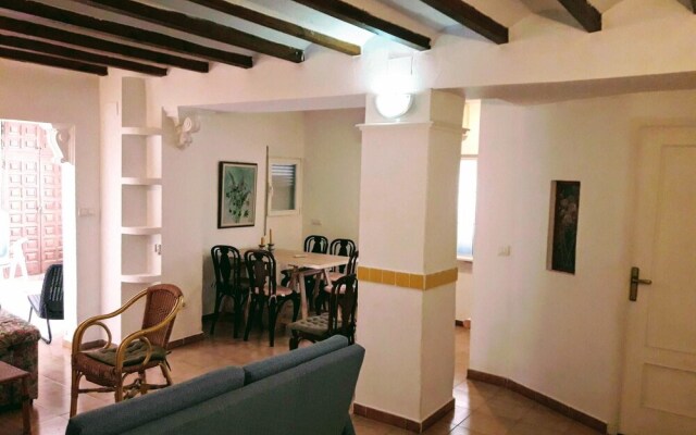 House With 3 Bedrooms in Oliva, With Terrace