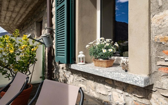 Romantic Home - Como Lake