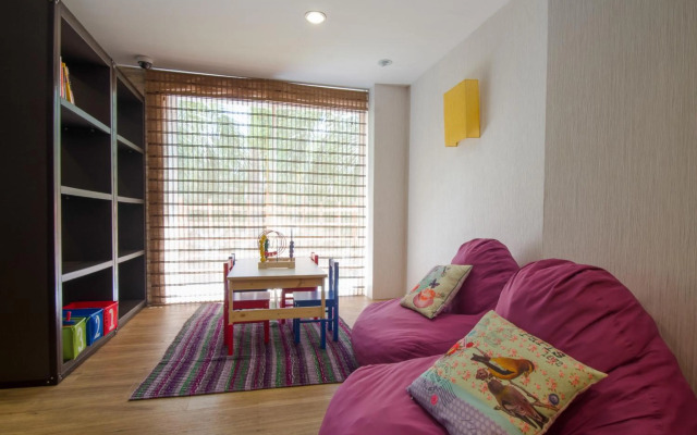 iCheck Inn Residences Sathorn