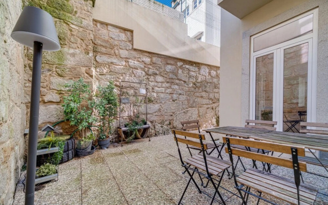 Nomad's Terrace & Spacious