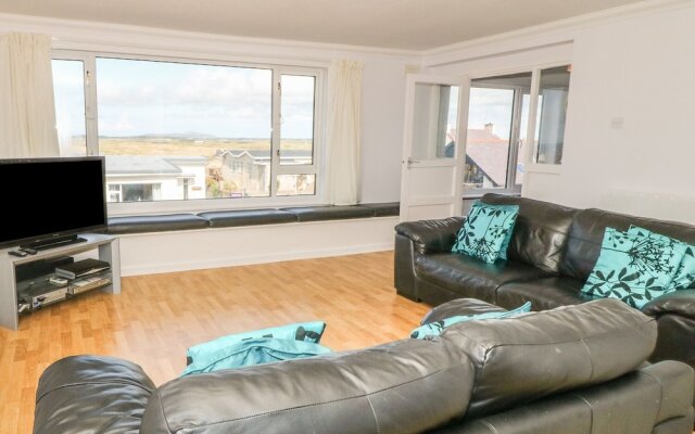 Flat 1 Bryn Colyn