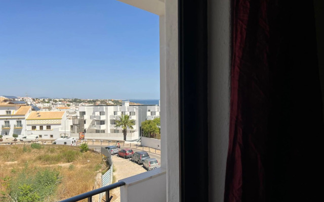 3 min walking to Peneco Beach Albufeira