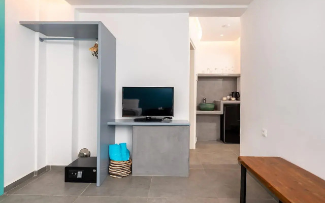 Santa Irina Sunny Loft Suites