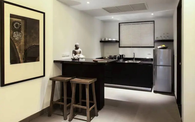 The Pavilions, Suites