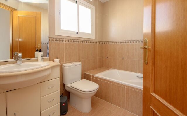 Apartment for rent in Mijas