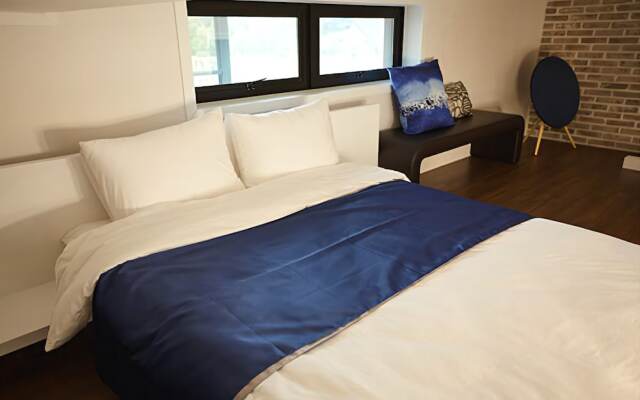 Cheongju Jade Nine Pension