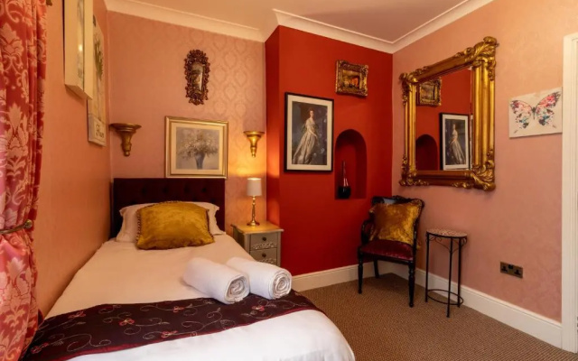 Hotel Rouge