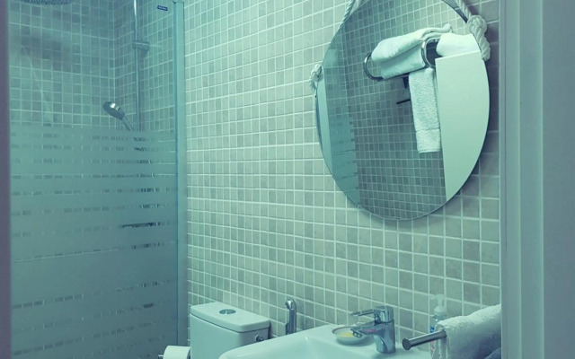 Lolita's house torre del oro