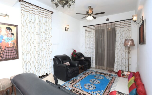 OYO 13172 Home Exotic 1BHK Pacific Golf Estate