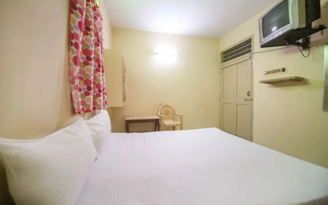 Harini Lodge by OYO Rooms