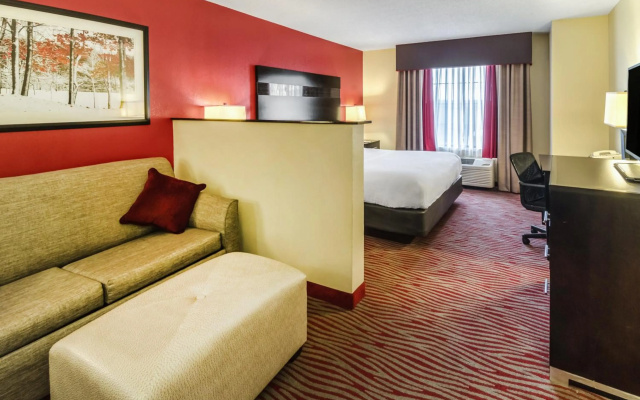 Holiday Inn Express & Suites Vinita by IHG