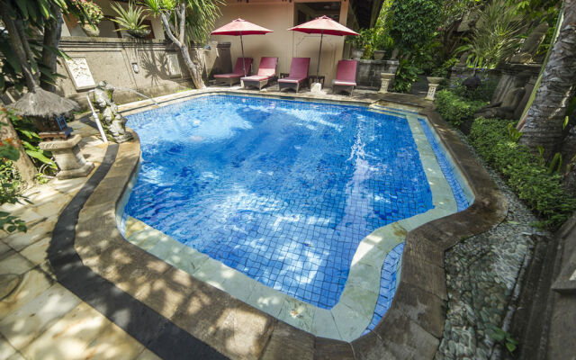 Airy Kuta Kartika Plaza Gang Puspa Ayu 12 Bali