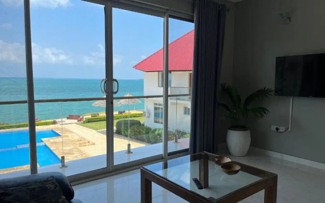 Calamari Beach Villas