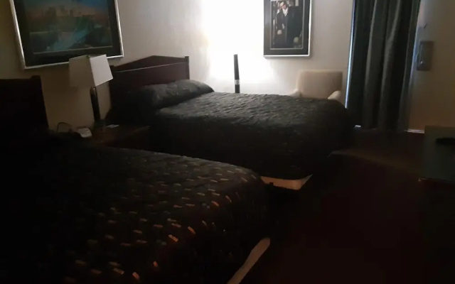 The Vegas Motel