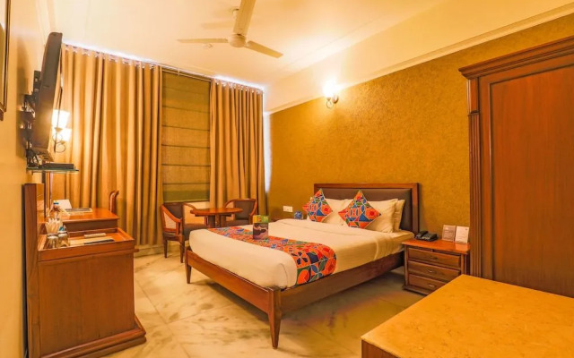 FabHotel Sheronz Piccadily Chowk