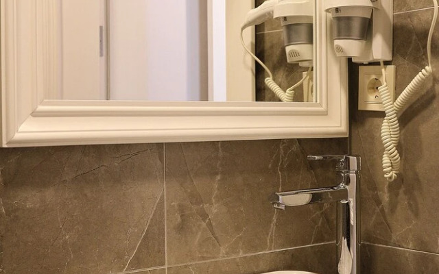 Alacati Lotus Koyici Otel