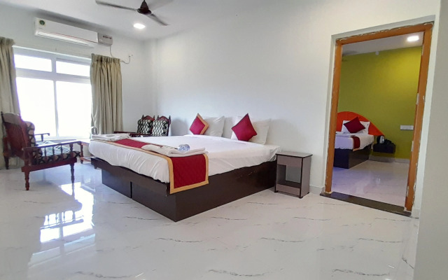 Hotel Rajeshwari International