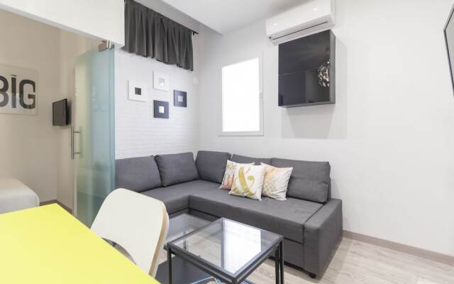 Dobo Homes Ronda De Valencia Apartment