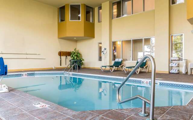 Comfort Suites Springfield I-70