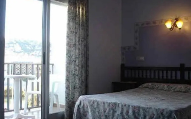 Hotel Rio Mar