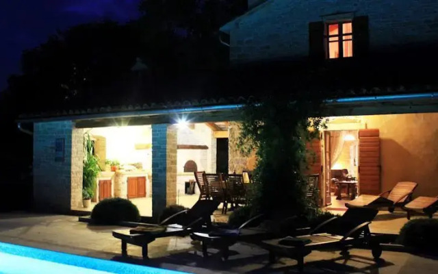 Holiday Home Charming 104