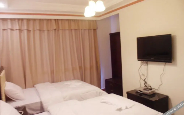 Mandarin Hotel