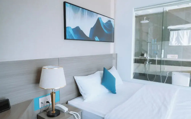 Ha Tien Sea View Hotel
